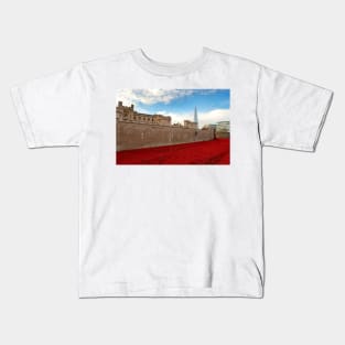 Tower of London Red Poppies UK Kids T-Shirt